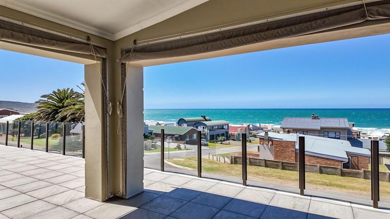 5 Bedroom Property for Sale in Jongensfontein Western Cape